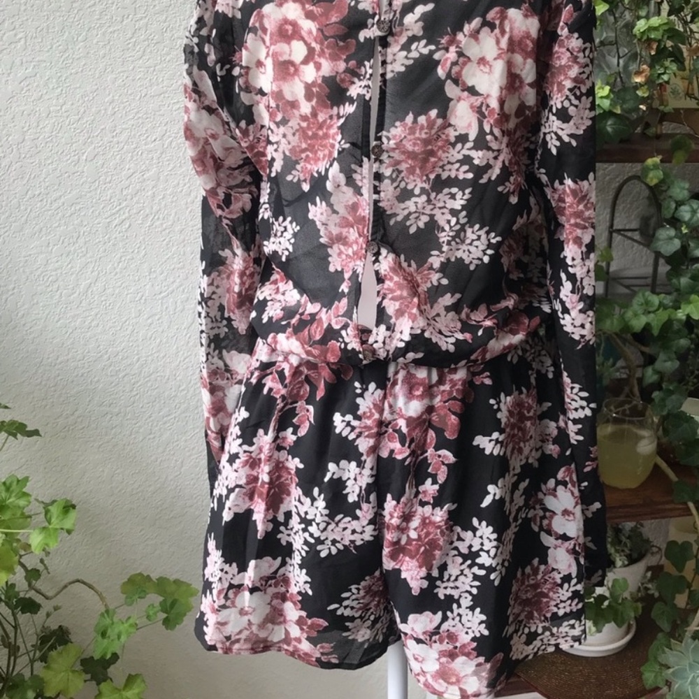 Free People long sleeve flowered romper - Picture 4 of 5